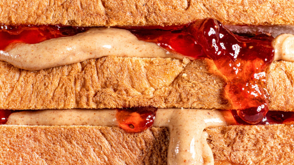 Transformez votre PB & J de base en le meilleur toast français de votre vie