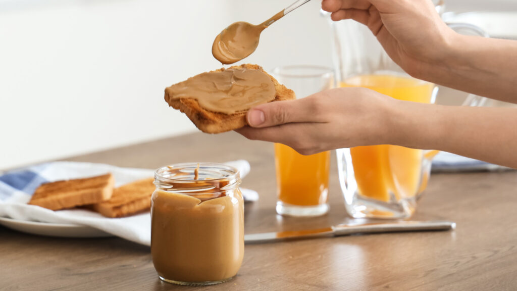 5 façons d'épaissir ce pot de beurre d'arachide qui coule