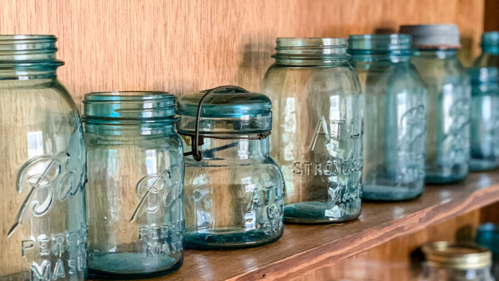 La rumeur de l'ère de la prohibition qui fait des pots Mason vaut beaucoup d'argent