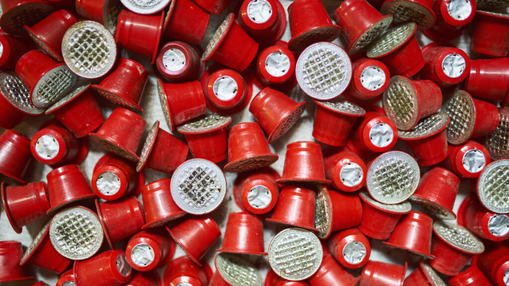 Ne jetez pas les gousses de café utilisées, utilisez-les pour une cuisine de cuisine améliorée