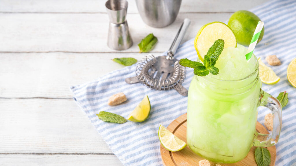 Les slushies à pointes sont 100% plus rafraîchissantes avec cette vodka aromatisée