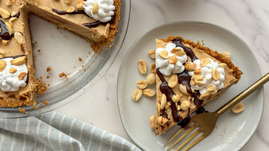 Cette tarte au beurre d'arachide ultra-create