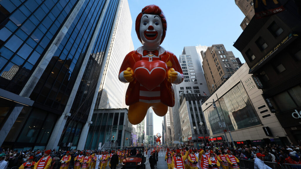 L'évolution de Ronald McDonald's en 60 ans de trouble à l'insta-amical