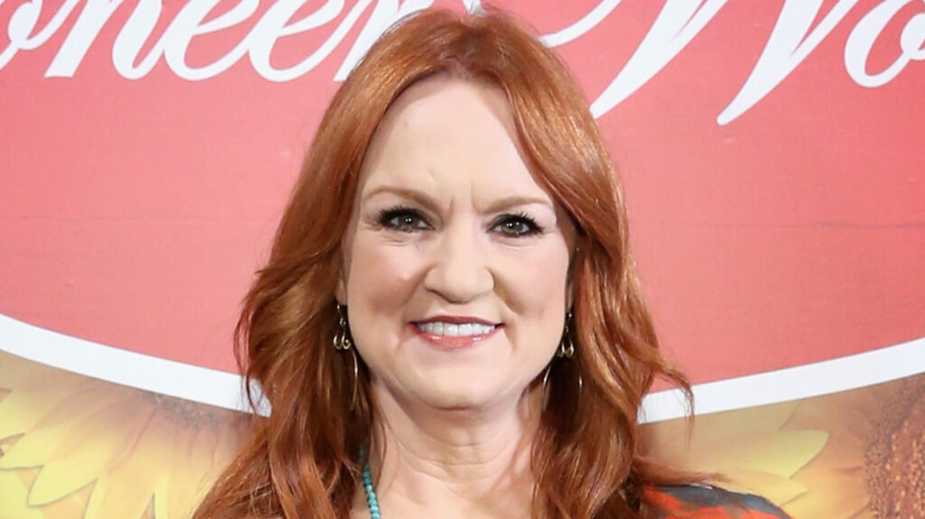 Évitez un comptoir de cuisine encombré avec le conseil de décoration pratique de Ree Drummond