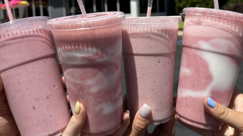 Comment obtenir un smoothie viral de 20 $ de Hailey Bieber pour moins