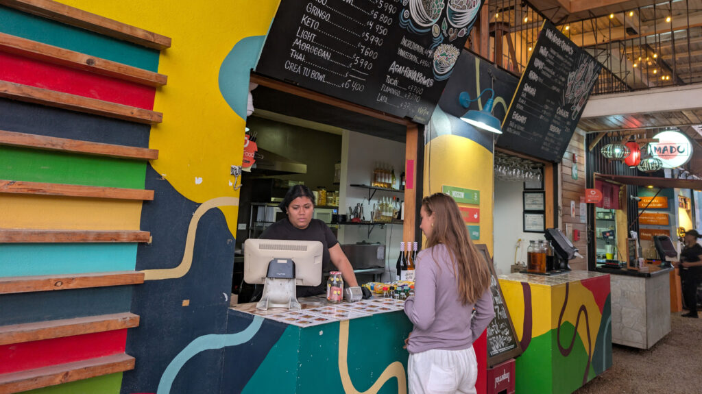 Le boom de la restauration rapide du Costa Rica a commencé avec ces 2 chaînes américaines de base