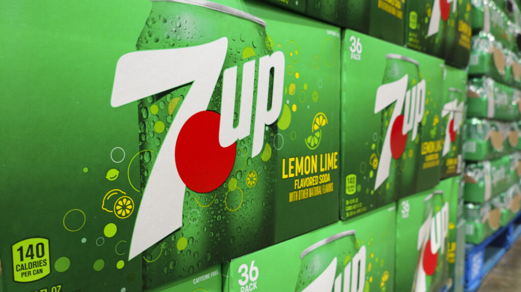La saveur de la vieille école 7up ne verrez plus les gens boire