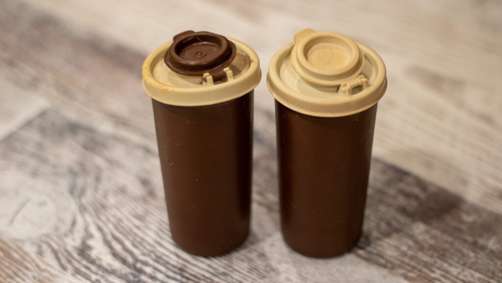 Ce que vous devez savoir avant d'éloigner ce tupperware vintage