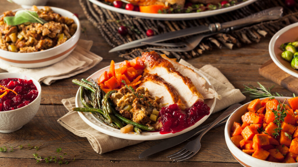 Le menu vintage du restaurant de Thanksgiving qui était incroyablement abordable