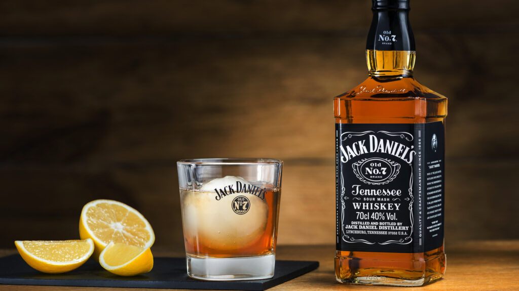 Quelle est la plus grande bouteille de Jack Daniel's que vous puissiez acheter ?