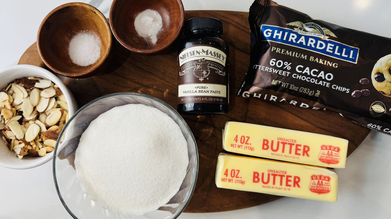 Ingrédients pour l'écorce de caramel au chocolat