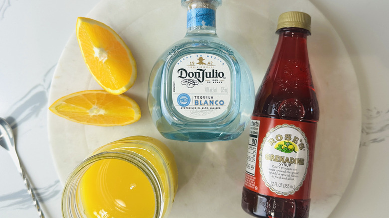 Ingrédients pour la Tequila Sunrise