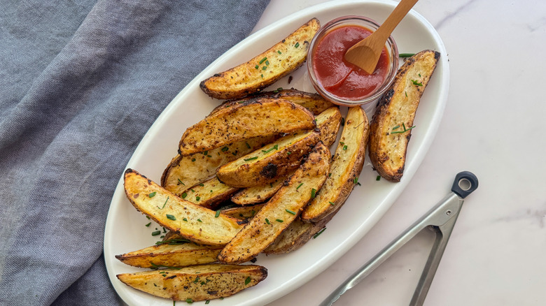 quartiers sur un plateau ovale