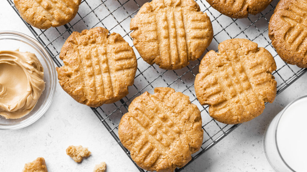Pourquoi les biscuits classiques au beurre de cacahuète ont toujours des marques de fourchette