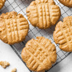 Pourquoi les biscuits classiques au beurre de cacahuète ont toujours des marques de fourchette