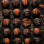 Vue aérienne des boules de bourbon.