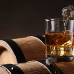 Les gens commandaient autrefois du whisky dans les saloons en utilisant cette étrange méthode