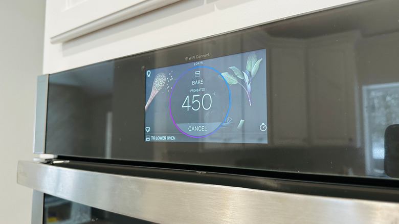 Four réglé à 450 F