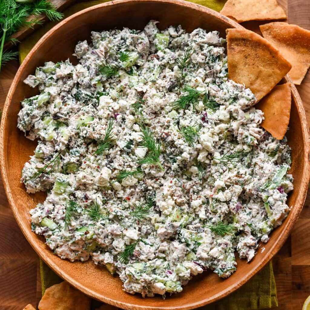 Salade de poulet tzatziki de 20 minutes