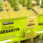 Donnez une cure de jouvence estivale aux cocktails prêts à servir de Costco : voici comment procéder