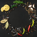 Pourquoi le citron et le poivre noir sont le meilleur désodorisant naturel pour votre cuisine