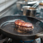 Cracker Barrel possédait autrefois cette chaîne de steakhouses en pleine croissance. Savez-vous lequel ?