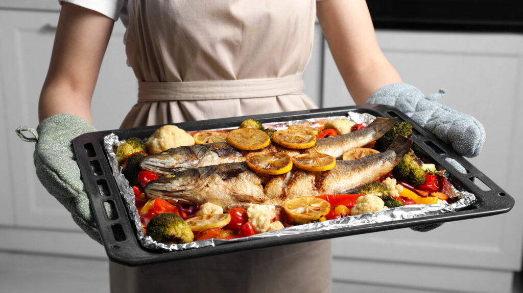 5 façons efficaces d’éliminer les odeurs de poisson de votre cuisine