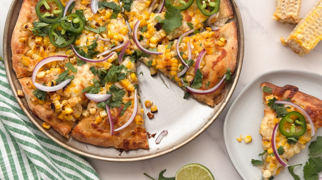 Recette de pizza Elote (maïs de rue mexicain)