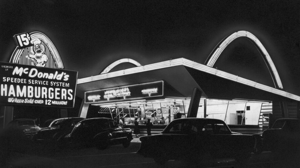Le McDonald's américain transformé en un monument historique en Californie