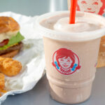 Comment le Wendy's Frosty a cimenté sa place dans l'histoire du dessert américain