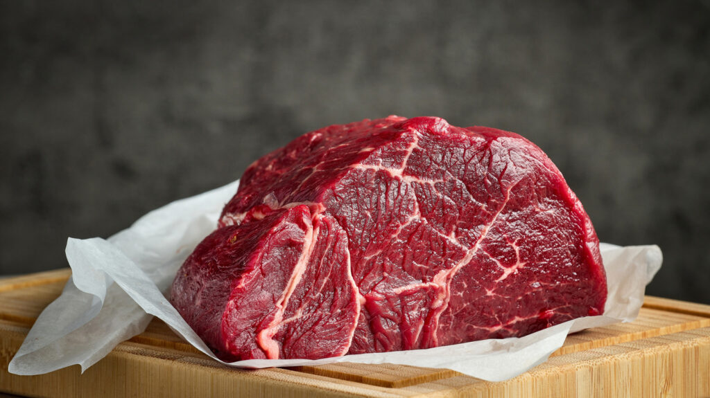 Que se passe-t-il lorsque vous mangez de la viande crue ?