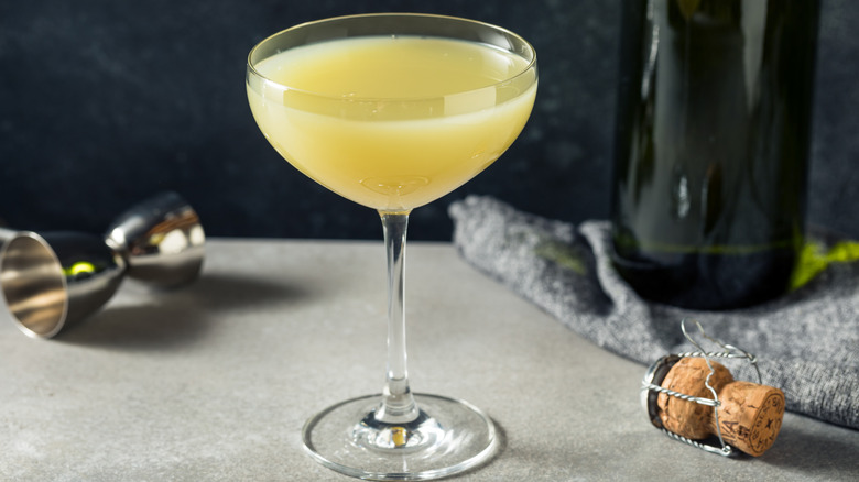 Un cocktail mort dans l'après-midi