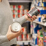Quel âge ont les aliments en conserve dans les rayons des magasins ?