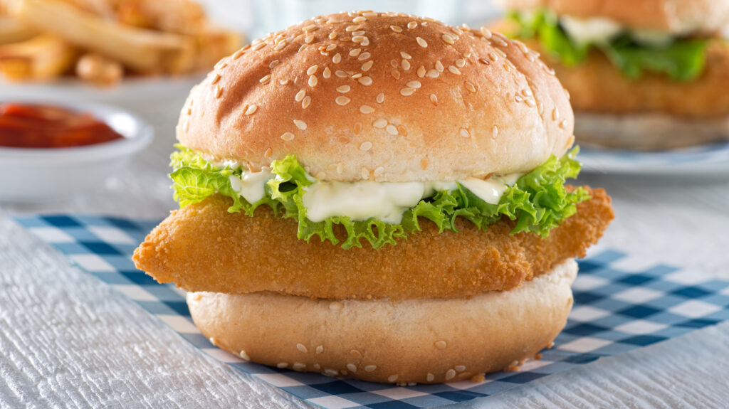 McDonald's et Wendy's utilisent le même type de poisson pour les sandwichs : alors pourquoi ont-ils un goût si différent ?