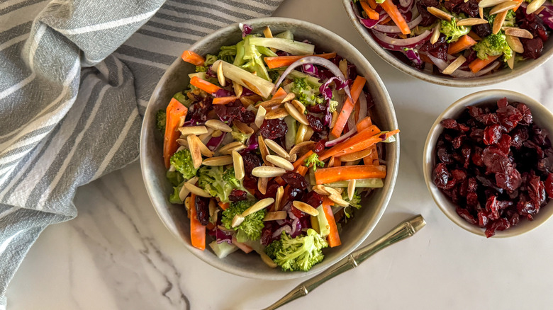 bol de salade de brocoli