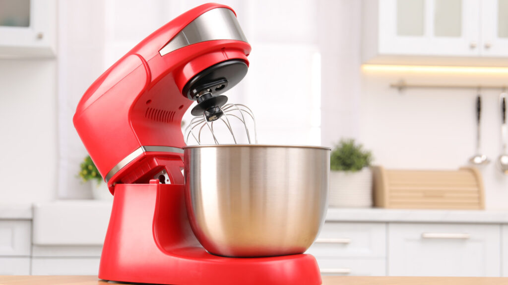 Gardez votre mixeur hors du comptoir avec une solution de stockage cachée