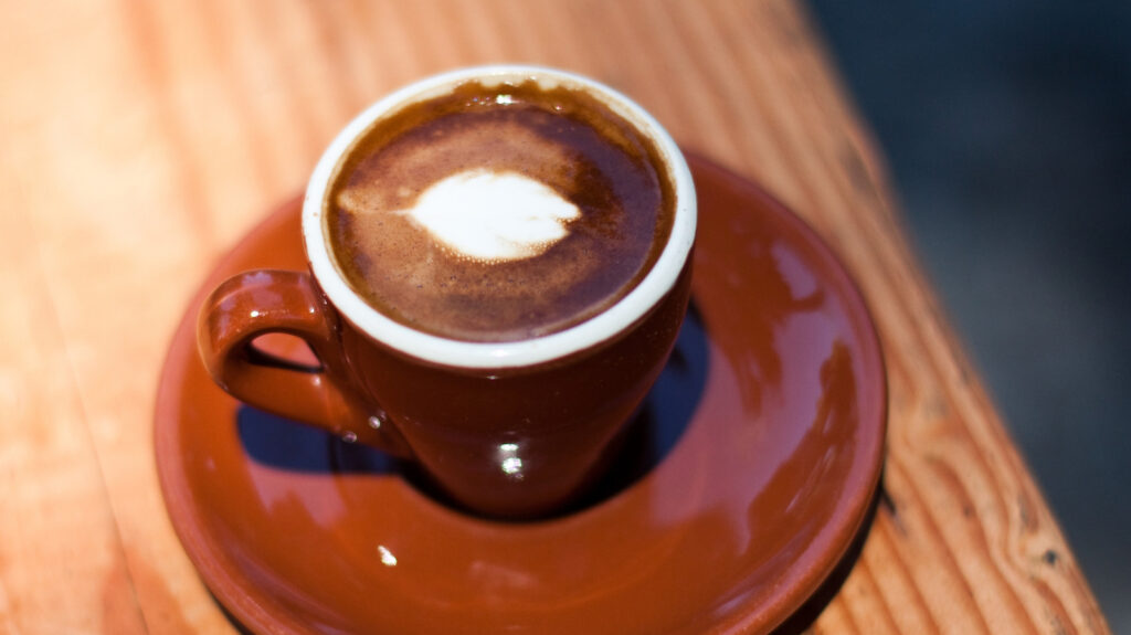 Cortado Vs Macchiato : les principales différences expliquées