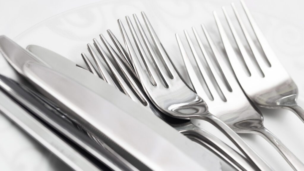 Pourquoi les ustensiles de cuisine sont fabriqués en argent