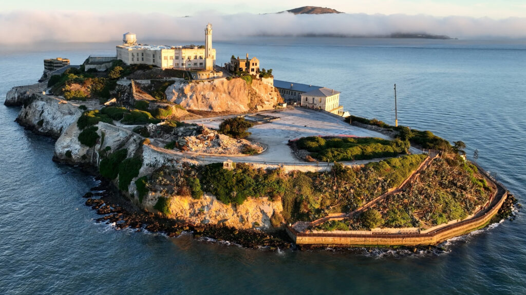 Pour aider à maintenir l'ordre dans la prison d'Alcatraz, ces délicieux repas ont été servis aux détenus