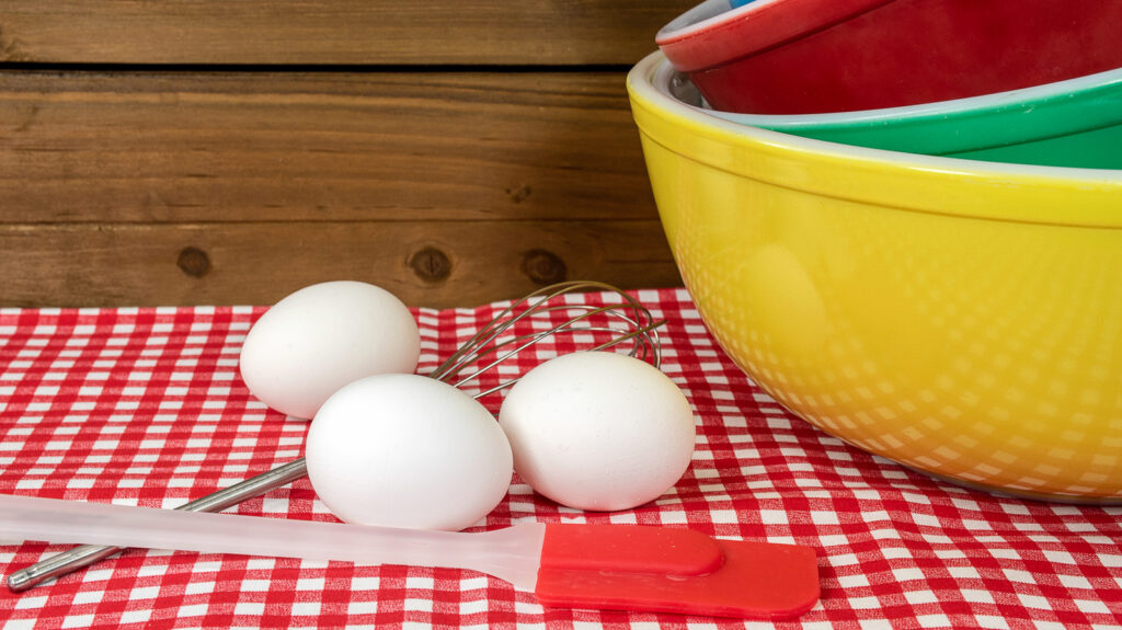 6 modèles Pyrex vintage rares que vous devriez toujours rechercher dans les friperies