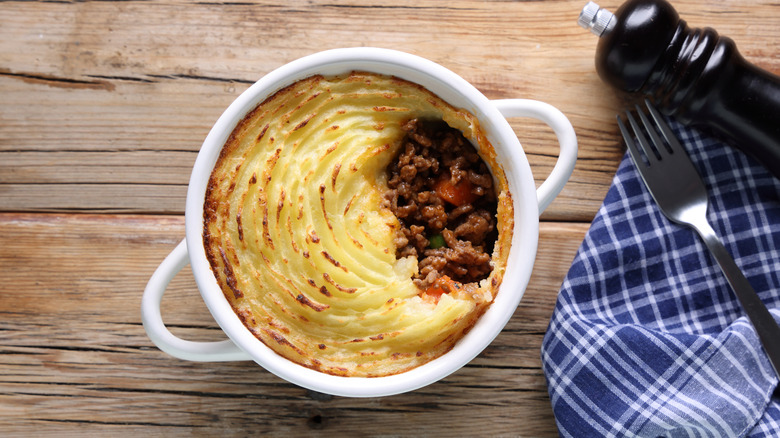 Une tarte cottage en portion individuelle.