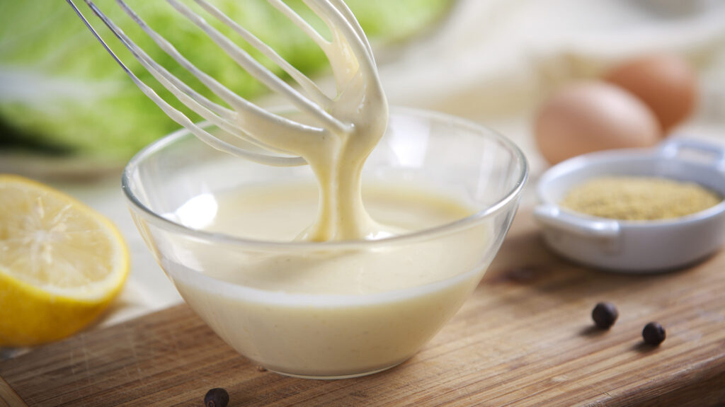 Le condiment japonais qui fait sortir la mayonnaise américaine de l'eau depuis 1925