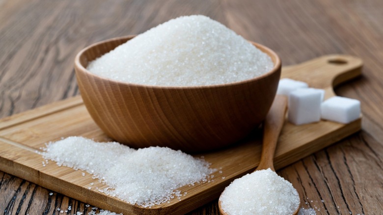 Un bol de riz blanc