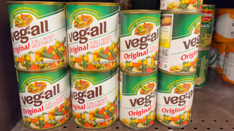 Une boîte de légumes en conserve Veg-All