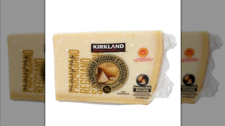 Paquet de Parmigiano Reggiano Straveccho Kirkland Signature