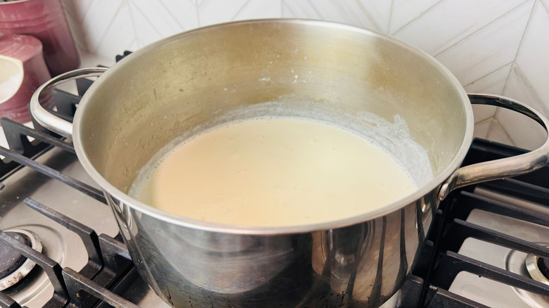Sauce crémeuse en pot