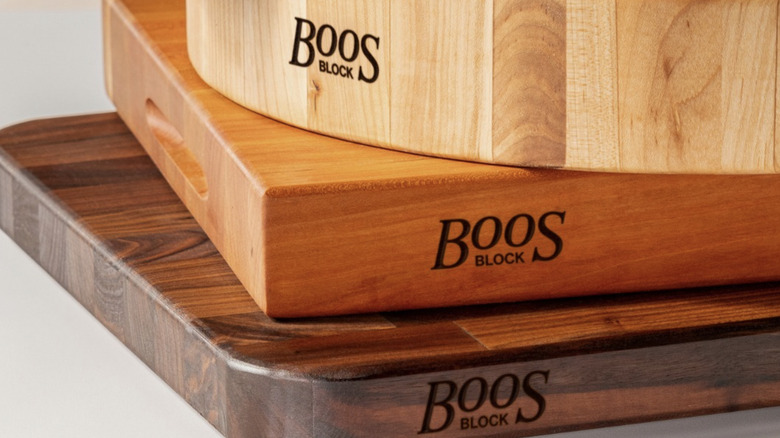 variété de planches à découper en blocs Boos