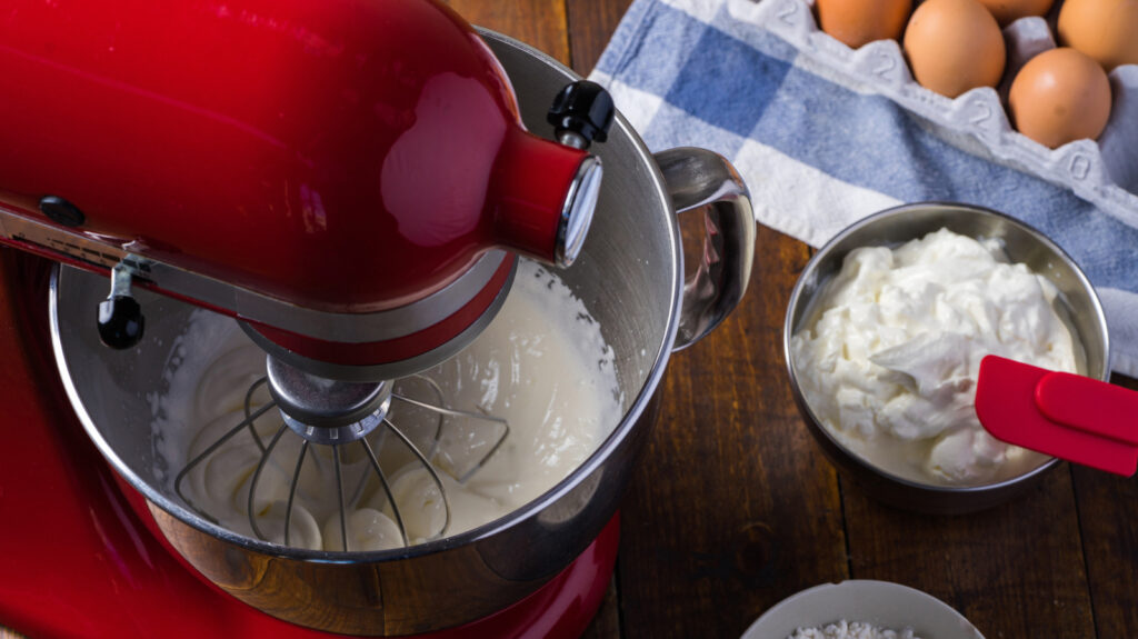 Comment réparer un mélangeur KitchenAid qui claque avec ce réglage facile