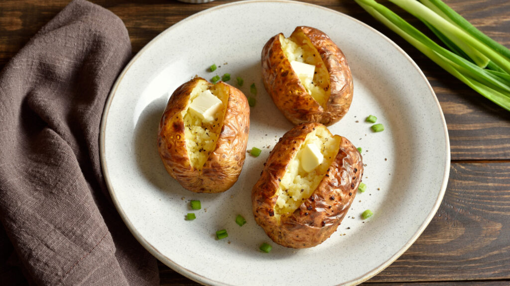 Comment utiliser votre friteuse à air pour des pommes de terre au four parfaites à chaque fois