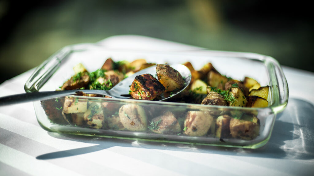 L'appareil de cuisine commun qui peut briser vos plats en Pyrex